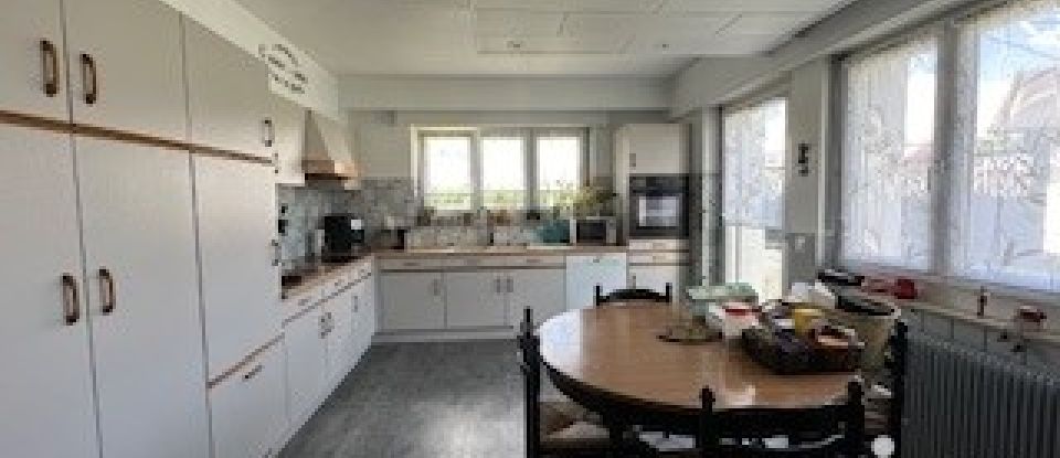 Maison traditionnelle 5 pièces de 143 m² à Hirsingue (68560)
