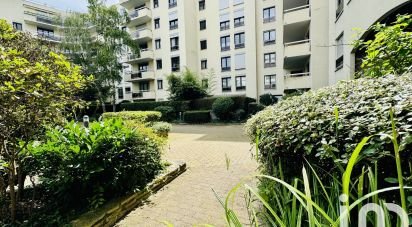 Apartment 3 rooms of 67 m² in Courbevoie (92400)