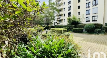 Appartement 3 pièces de 67 m² à Courbevoie (92400)