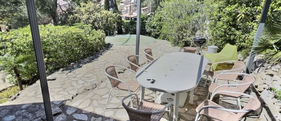 Maison 8 pièces de 179 m² à Bandol (83150)