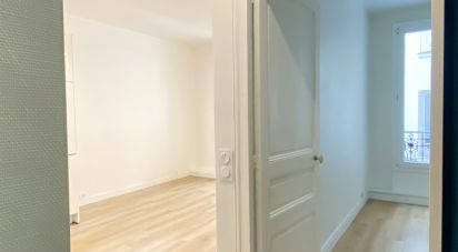 Appartement 2 pièces de 32 m² à Paris (75017)