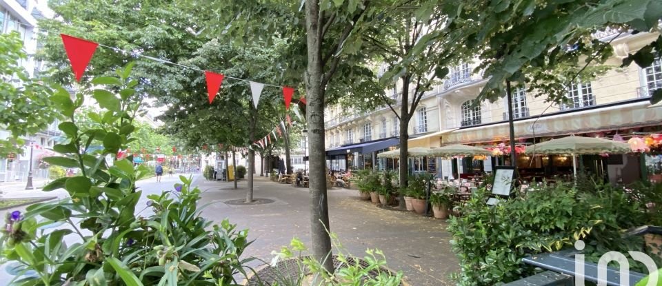 Appartement 2 pièces de 32 m² à Paris (75017)