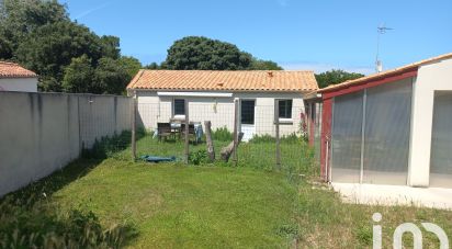 Maison traditionnelle 8 pièces de 160 m² à Saint-Georges-d'Oléron (17190)