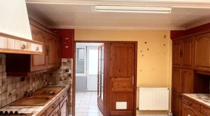 House 4 rooms of 98 m² in Lille (59160)