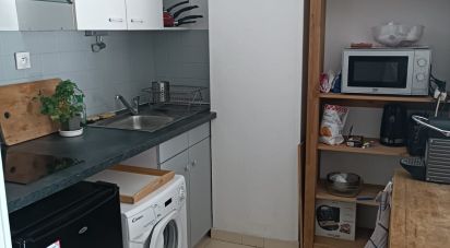 Studio 1 room of 31 m² in Sète (34200)