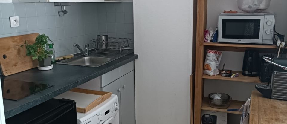 Studio 1 room of 31 m² in Sète (34200)