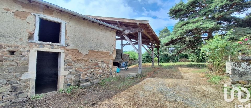 Ferme 6 pièces de 136 m² à Quincié-en-Beaujolais (69430)