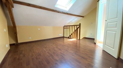 Town house 3 rooms of 61 m² in Loches (37600)