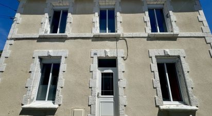 Town house 7 rooms of 180 m² in La Rochelle (17000)