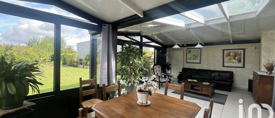 Maison 6 pièces de 162 m² à Villers-Bocage (80260)