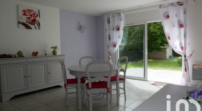 House 4 rooms of 64 m² in Port-des-Barques (17730)