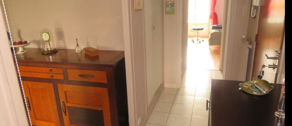 Appartement 3 pièces de 91 m² à Dinan (22100)