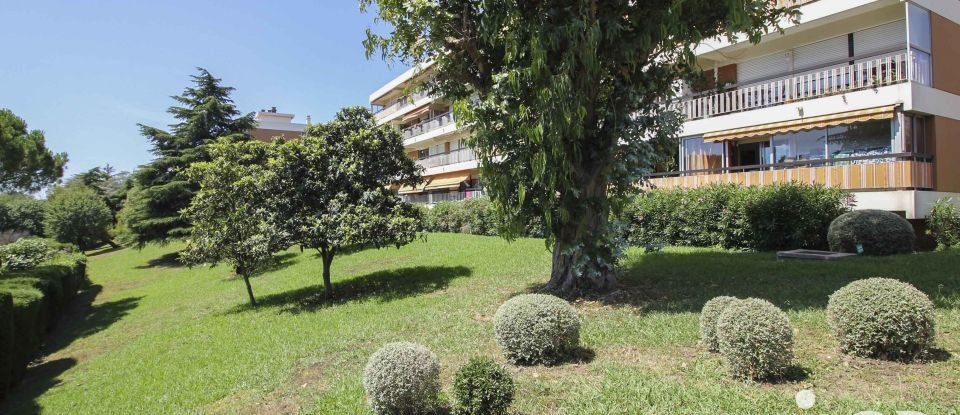 Appartement 3 pièces de 68 m² à Antibes (06600)