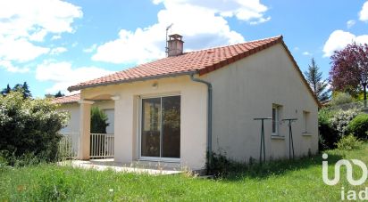 Traditional house 4 rooms of 92 m² in Millau (12100)