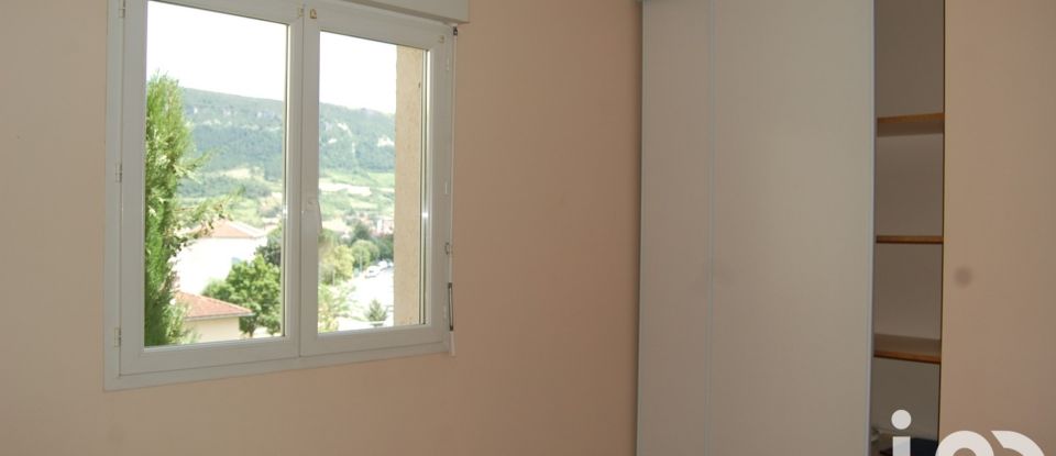 Maison traditionnelle 4 pièces de 92 m² à Millau (12100)