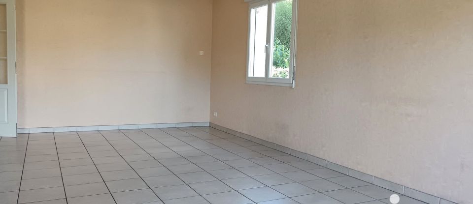 Maison traditionnelle 4 pièces de 92 m² à Millau (12100)