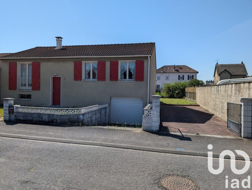 Maison 5 pièces de 88 m² à Uckange (57270)