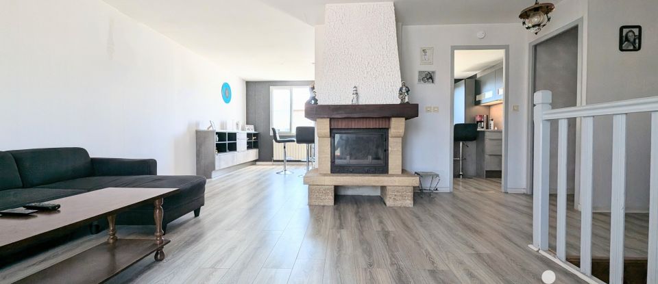 Maison 5 pièces de 88 m² à Uckange (57270)