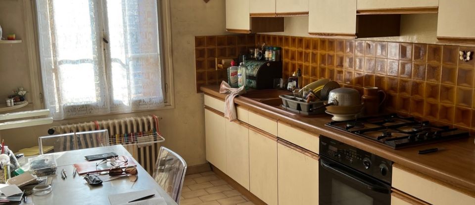 Traditional house 5 rooms of 114 m² in Montreuil (93100)