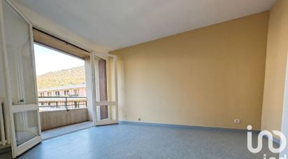 Apartment 1 room of 29 m² in Vizille (38220)