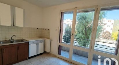 Apartment 1 room of 29 m² in Vizille (38220)