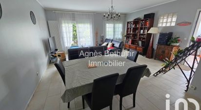 Maison traditionnelle 7 pièces de 147 m² à Bures-sur-Yvette (91440)