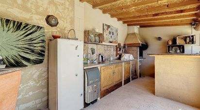 House 5 rooms of 108 m² in Tarascon (13150)