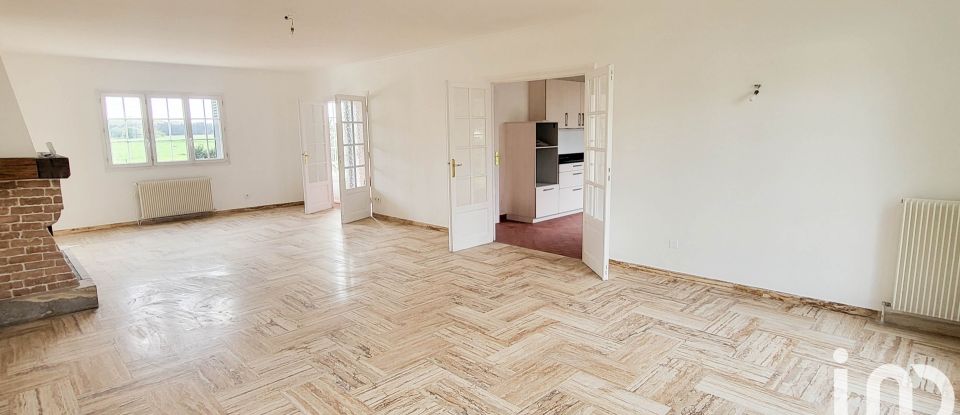 Maison traditionnelle 8 pièces de 224 m² à Nozay (91620)