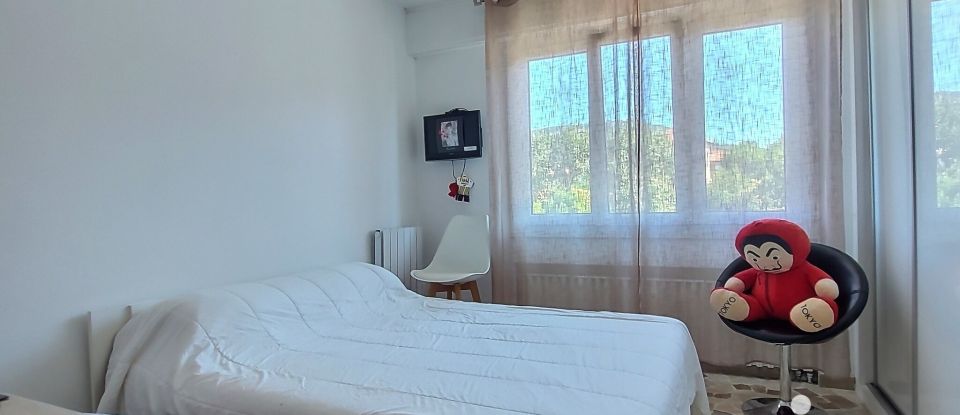 Appartement 3 pièces de 67 m² à Toulon (83000)