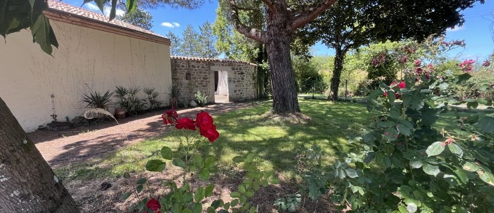 Maison d’architecte 7 pièces de 177 m² à Viennay (79200)