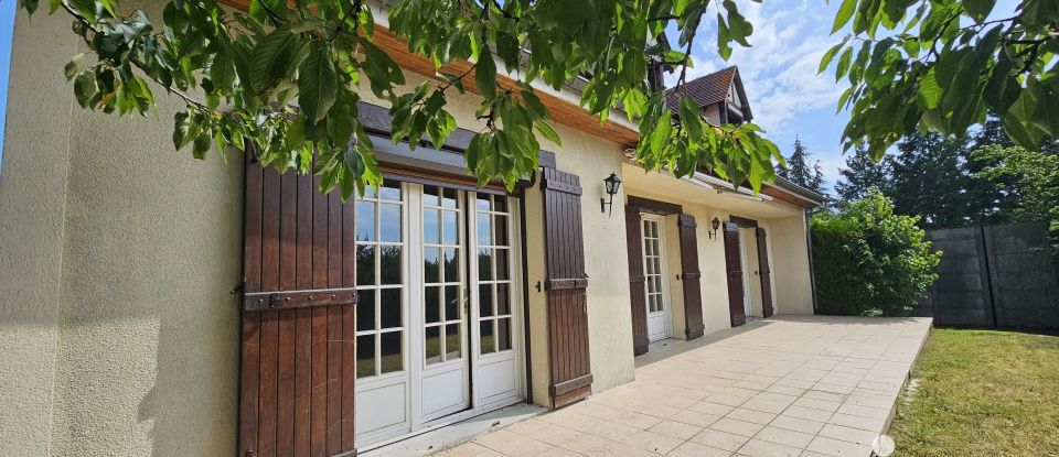 Maison 5 pièces de 136 m² à Sully-sur-Loire (45600)