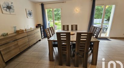 House 4 rooms of 112 m² in Saint-Aubin-de-Blaye (33820)