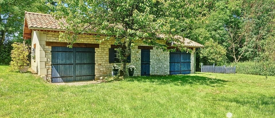 Country house 7 rooms of 250 m² in Lignières-sur-Aire (55260)