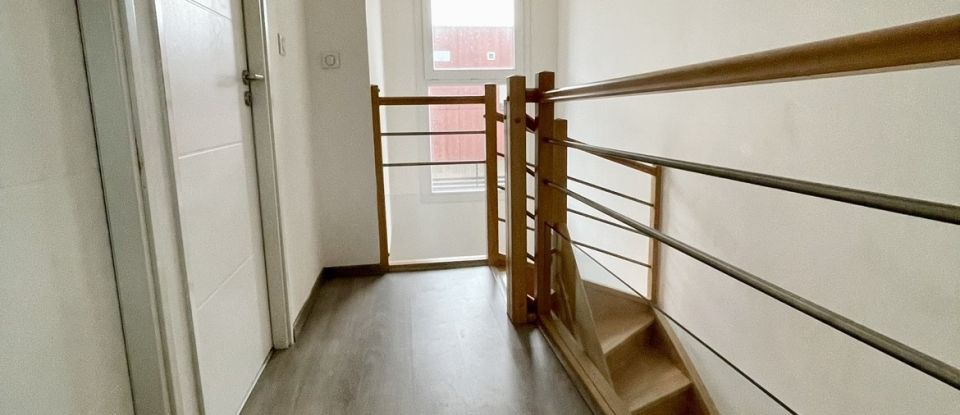 Duplex 3 rooms of 60 m² in Reims (51100)