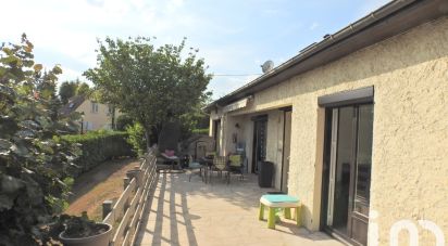 Traditional house 8 rooms of 161 m² in Brueil-en-Vexin (78440)