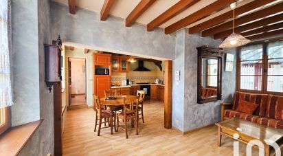 Traditional house 4 rooms of 83 m² in Blancafort (18410)