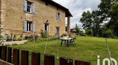 Maison de campagne 9 pièces de 238 m² à Montdurausse (81630)