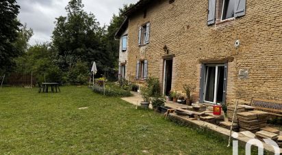 Maison de campagne 9 pièces de 238 m² à Montdurausse (81630)