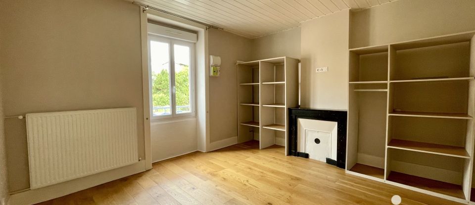 Appartement 3 pièces de 71 m² à Saint-Chamond (42400)