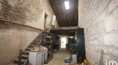 House 5 rooms of 100 m² in Plassay (17250)