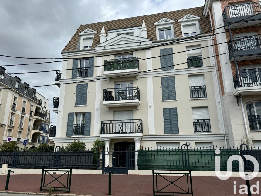 Apartment 4 rooms of 69 m² in Le Blanc-Mesnil (93150)