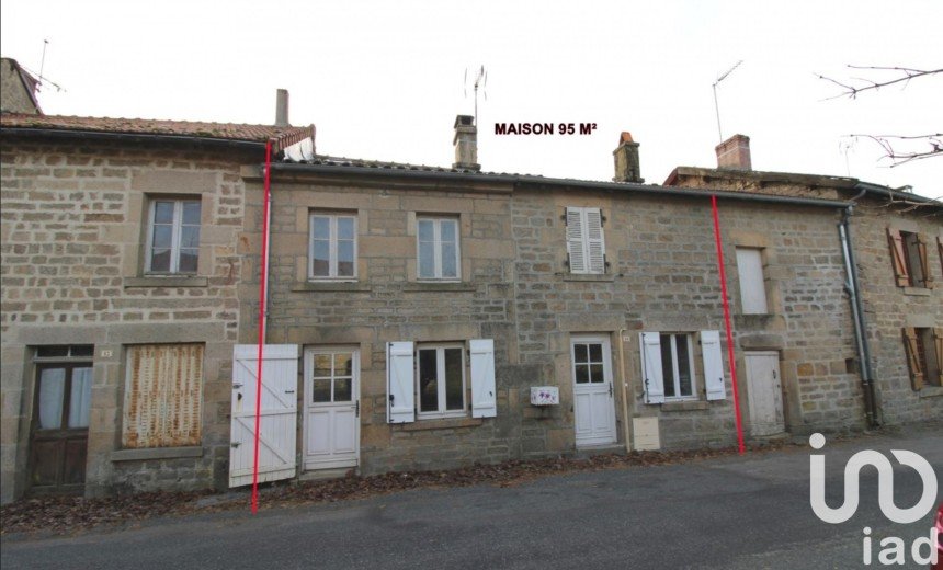 Maison de village 4 pièces de 95 m² à Soubrebost (23250)