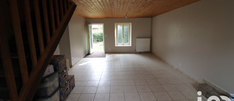 Maison de village 4 pièces de 95 m² à Soubrebost (23250)