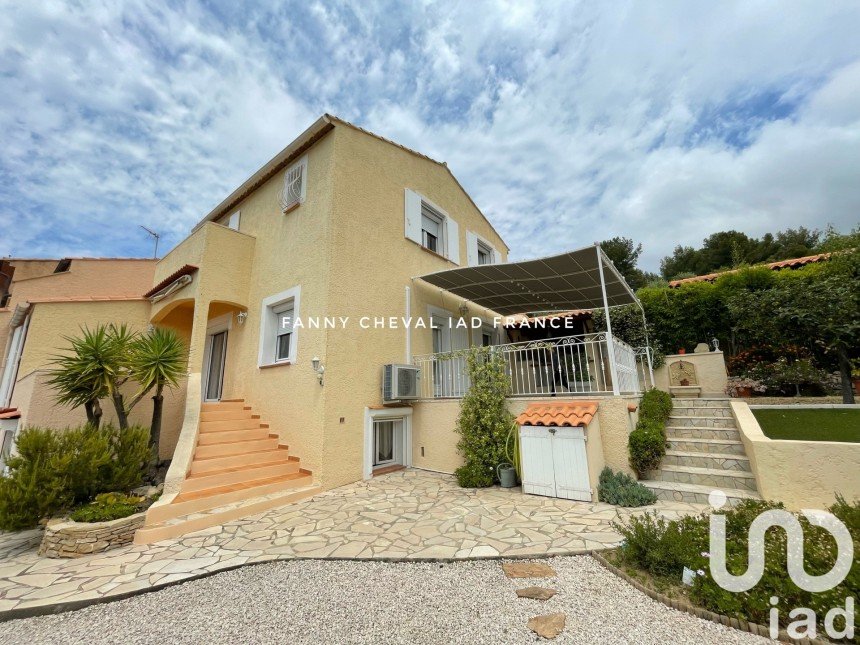 Maison 8 pièces de 166 m² à Sanary-sur-Mer (83110)