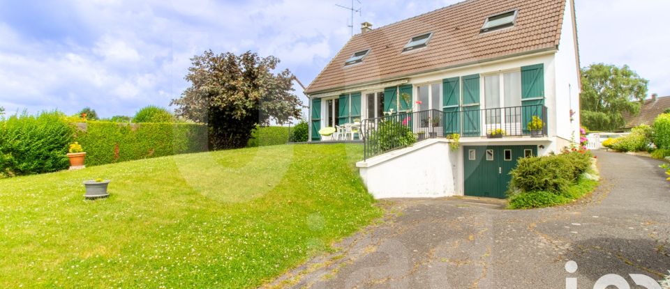 Maison traditionnelle 6 pièces de 123 m² à Breuil-le-Vert (60600)