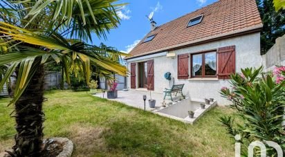 House 4 rooms of 90 m² in Les Mureaux (78130)