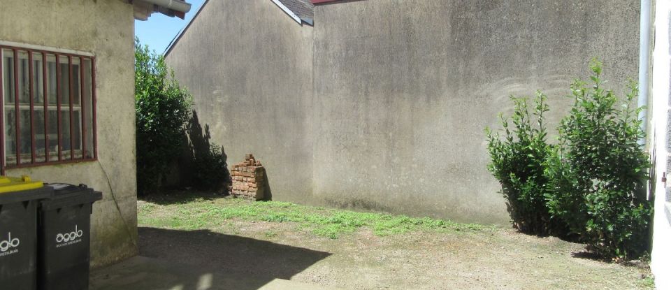 Immeuble de 180 m² à Moncoutant (79320)