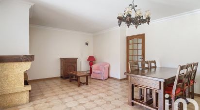 Traditional house 6 rooms of 122 m² in Mauguio (34130)