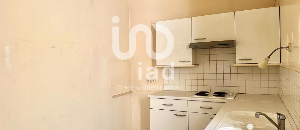 Appartement 2 pièces de 57 m² à Toulon (83000)