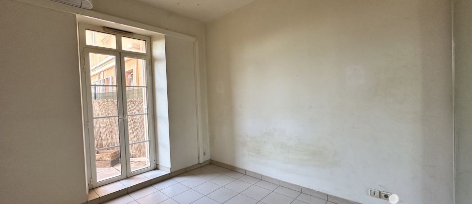 Appartement 2 pièces de 57 m² à Toulon (83000)